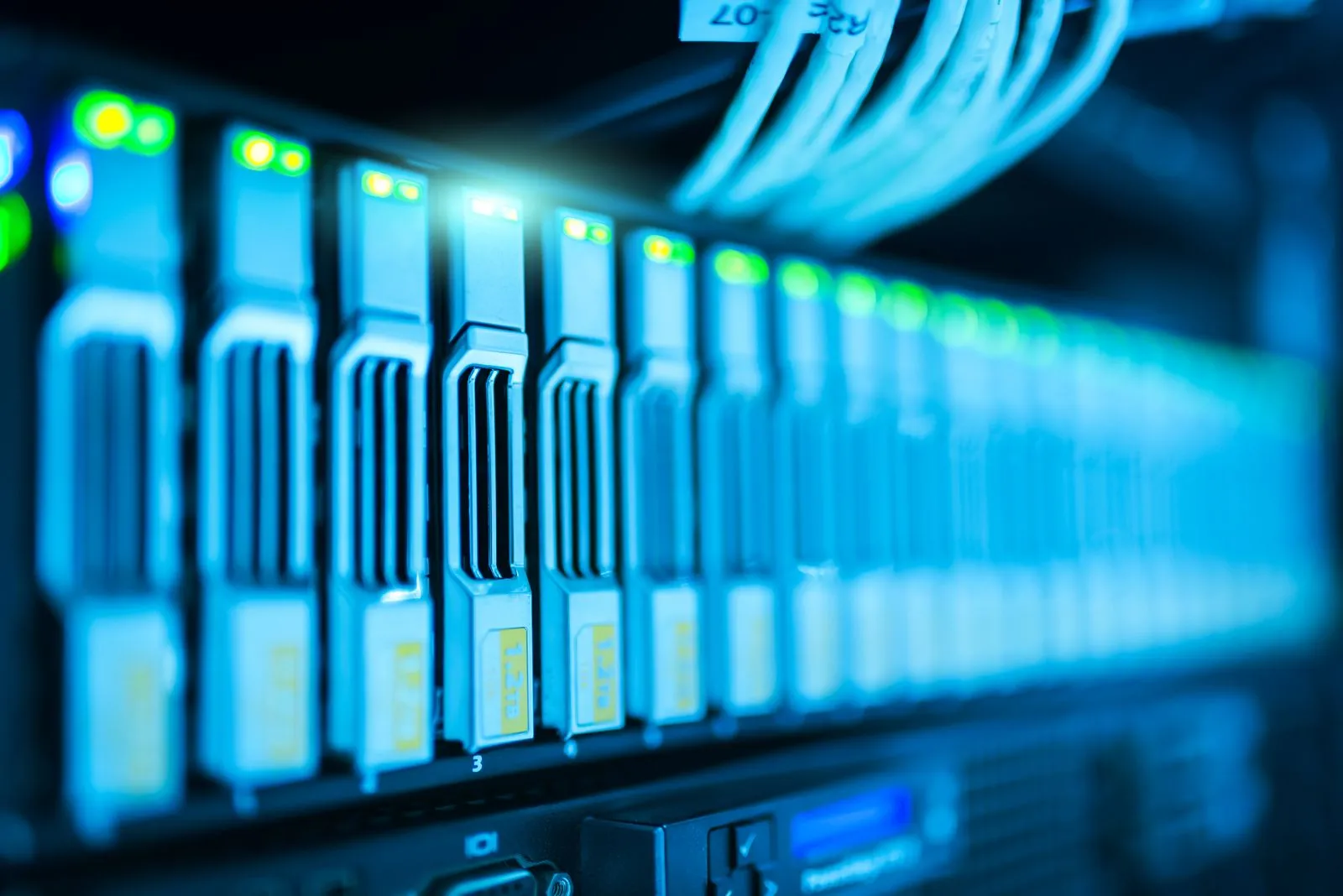 Data being migrated safely between databases