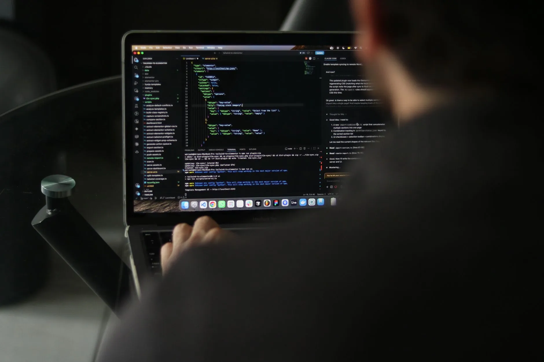 A business team reviewing end-of-life packaged software with no vendor support available — Avaib